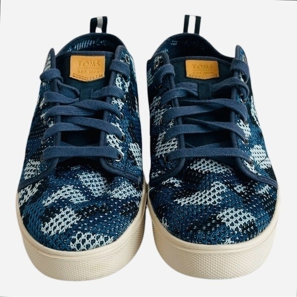 TOMS Travel Lite Men’s Casual Lace-Up Sneakers Navy Grey Tan Camo Size 12 main image 9